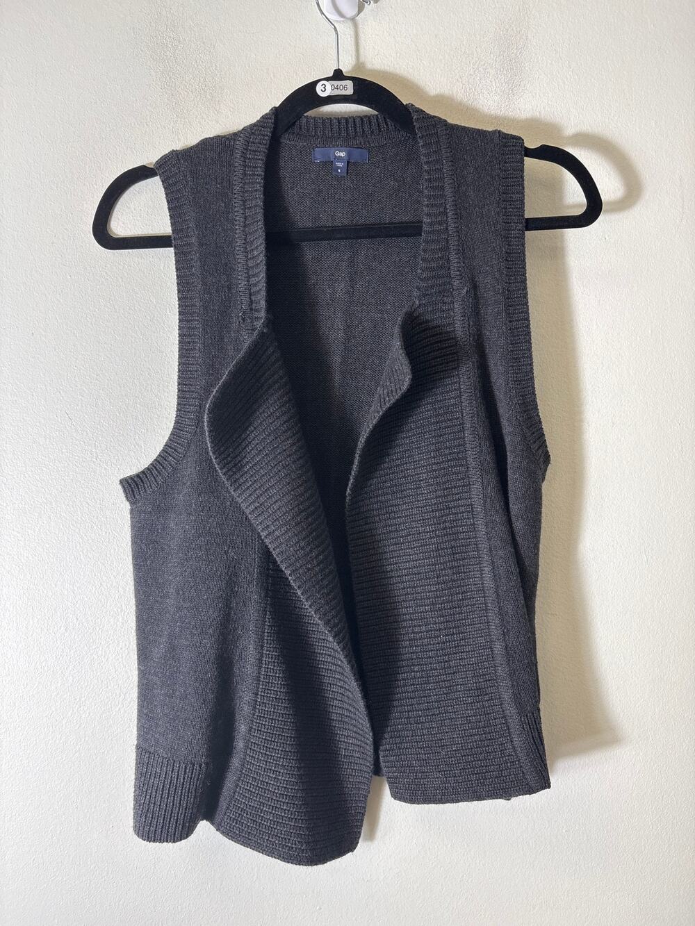 Gap Charcoal Sleevless Poncho Style Sweater Sz OS